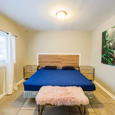 Large 6Br, 6 Bath In The City Of Niagara Falls Extérieur photo