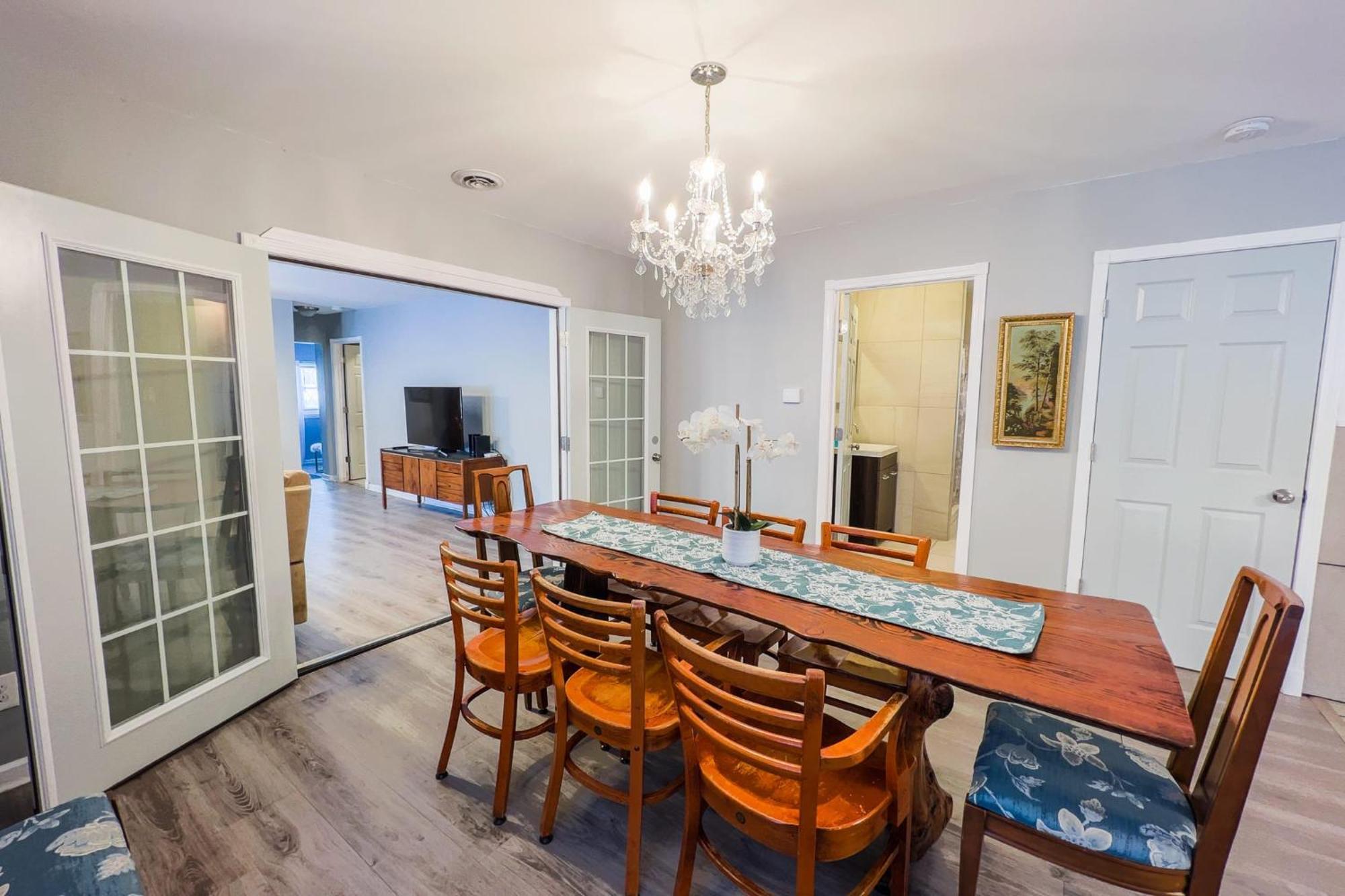 Large 6Br, 6 Bath In The City Of Niagara Falls Extérieur photo