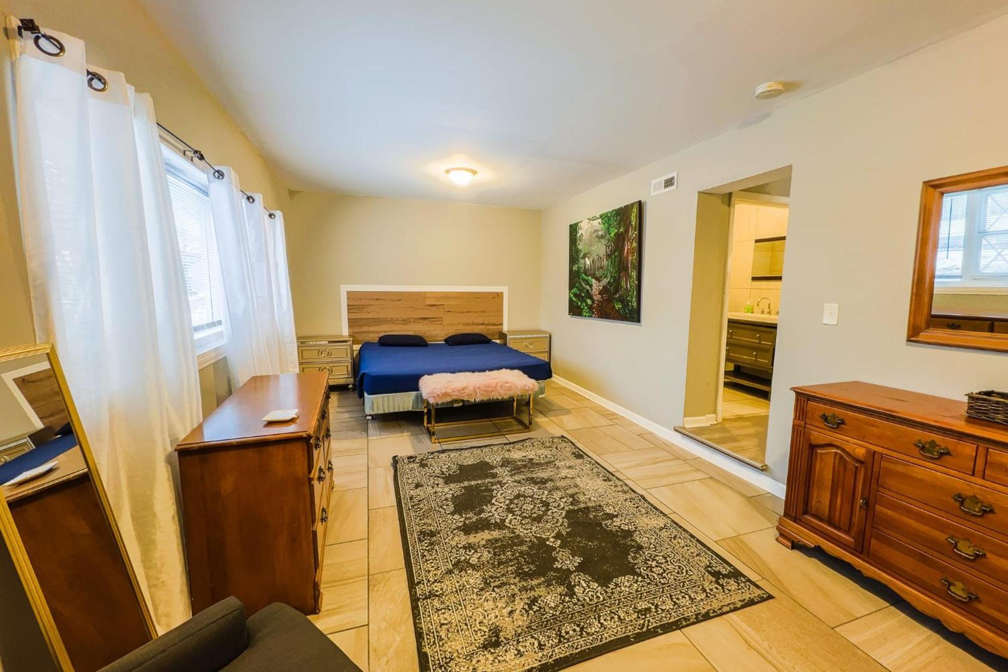 Large 6Br, 6 Bath In The City Of Niagara Falls Extérieur photo