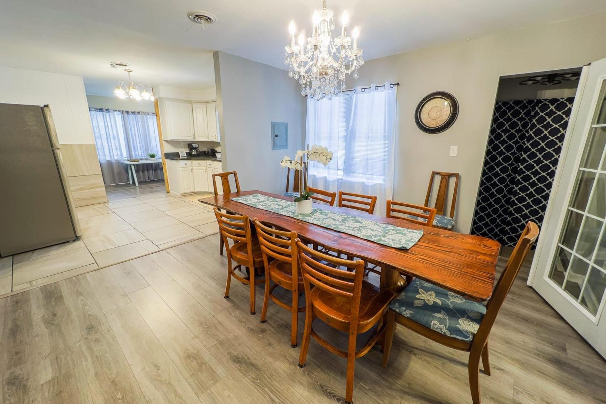 Large 6Br, 6 Bath In The City Of Niagara Falls Extérieur photo